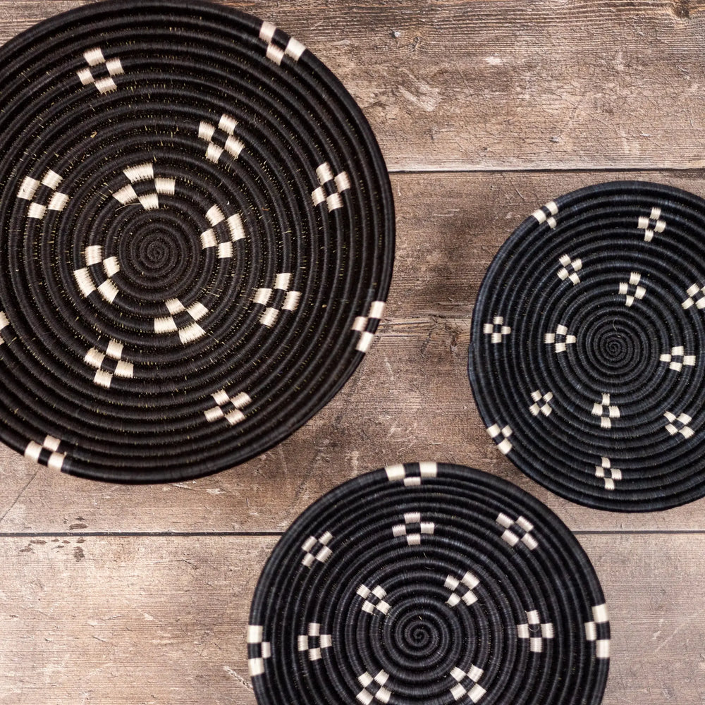 
            
                Load image into Gallery viewer, Diyama Handwoven Wall Basket Wall Baskets
            
        